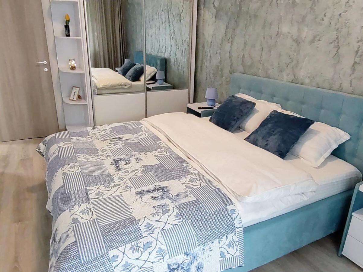 Simona Apartament Iulius Mall ヤシ エクステリア 写真