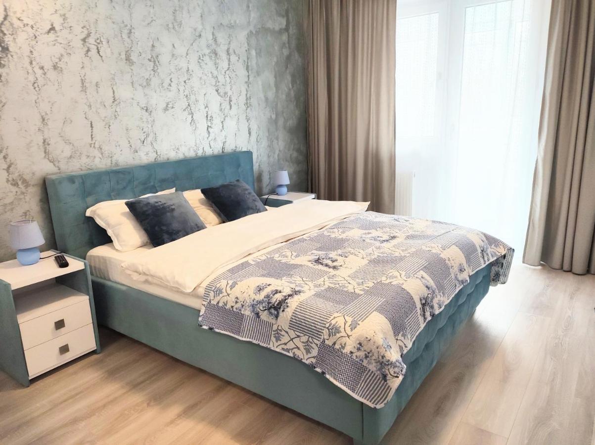 Simona Apartament Iulius Mall ヤシ エクステリア 写真